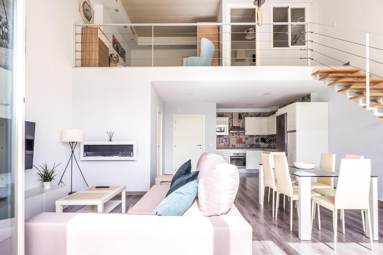 El Ventero Apartment - Elegante Apt Para 5 Con Terraza, Wi-Fi Y Aparcamiento En La Calle Camarma de Esteruelas Eksteriør bilde
